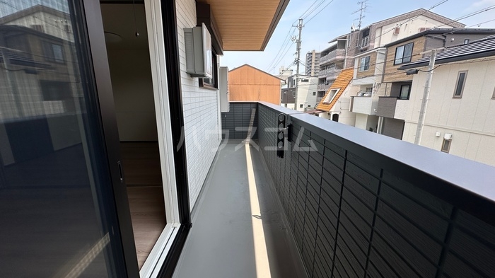 16/28 バルコニー