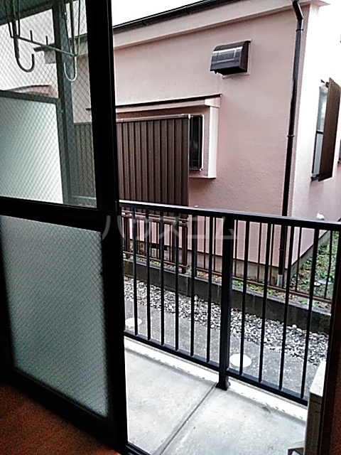 21/30 バルコニー