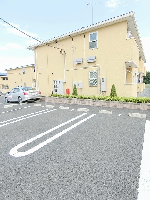 16/28 駐車場