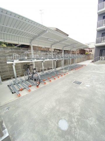 18/19 駐車場
