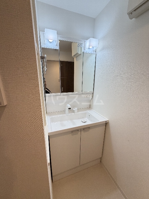 19/30 洗面
