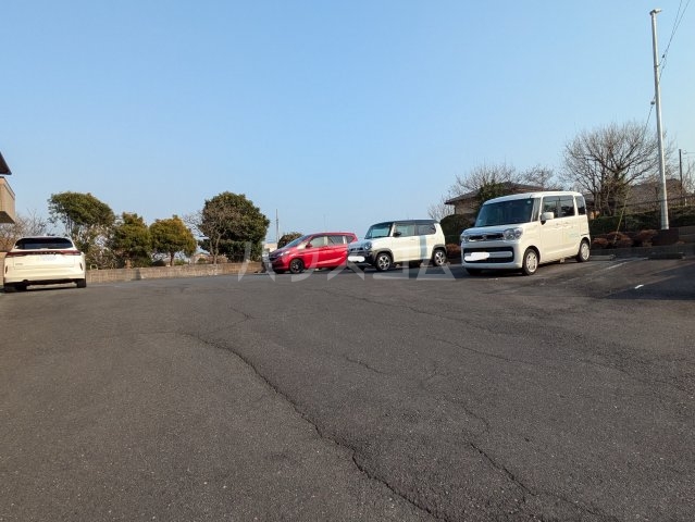 22/30 駐車場