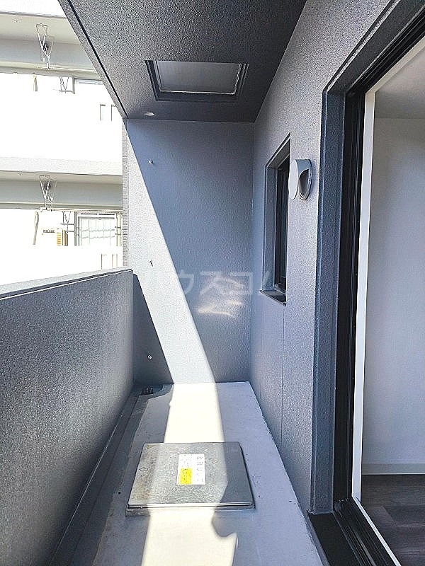 14/25 バルコニー