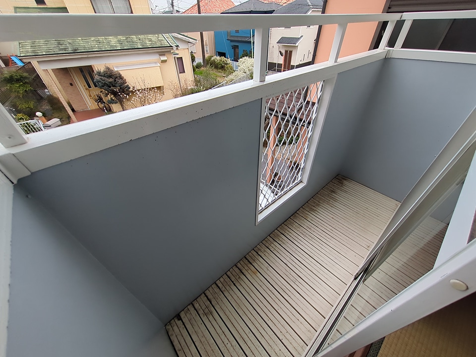 13/22 バルコニー