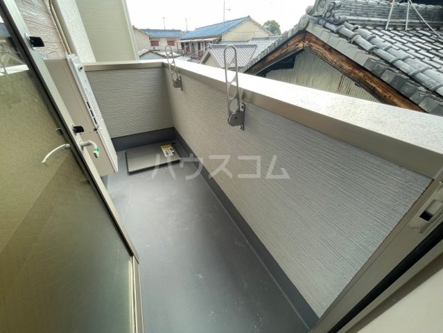 20/30 バルコニー