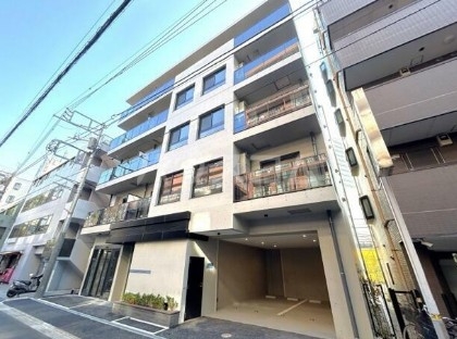 15/25 エントランス