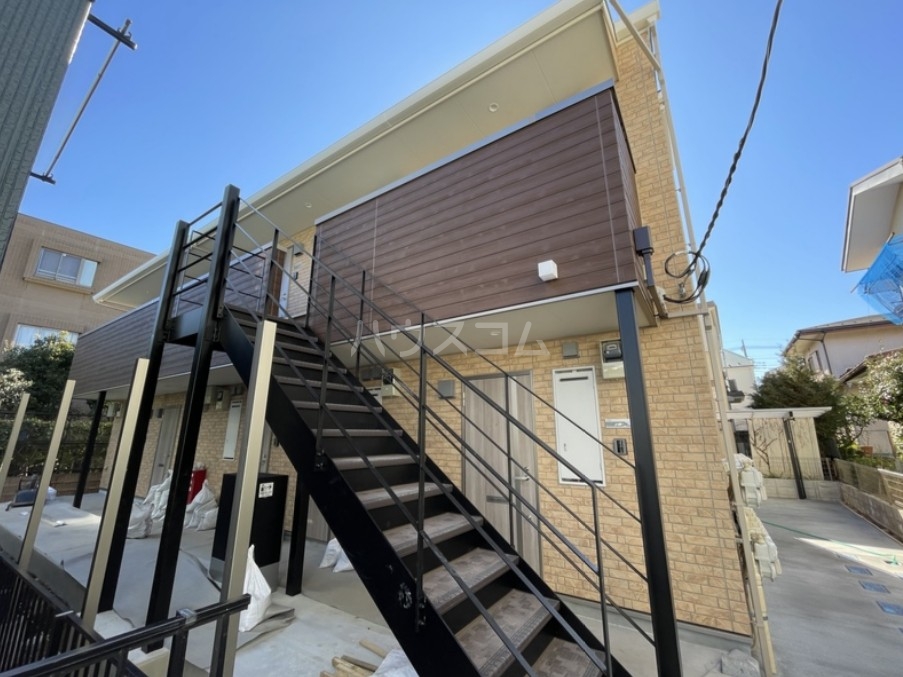 17/18 エントランス