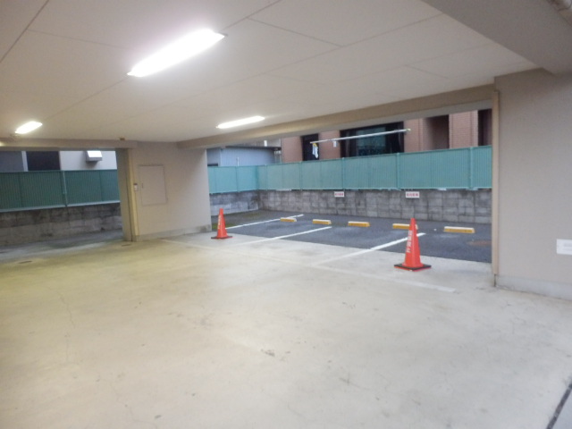 22/24 駐車場