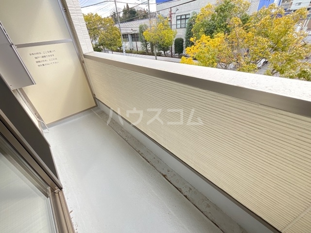 20/30 バルコニー