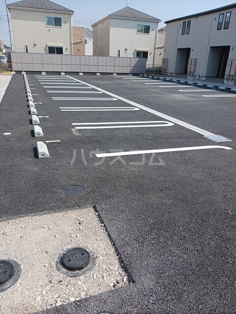 16/22 駐車場