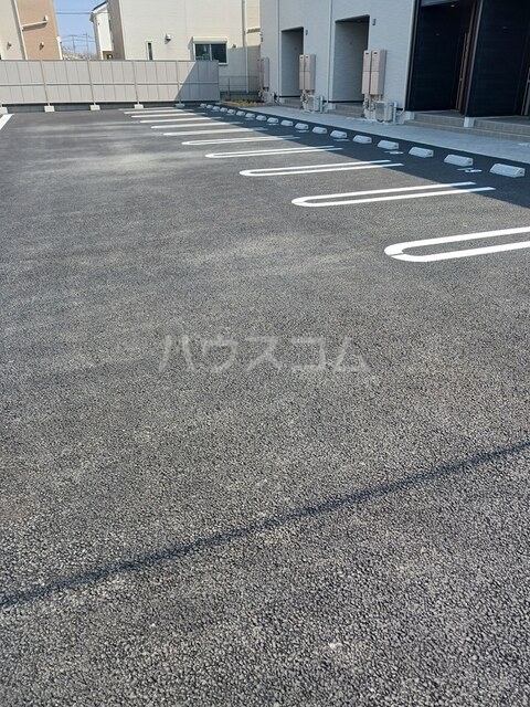 16/26 駐車場