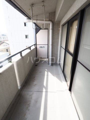 20/30 バルコニー