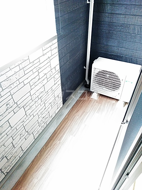 20/30 バルコニー