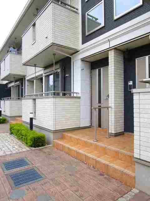 22/30 エントランス