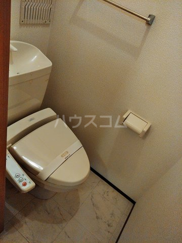 13/30 トイレ