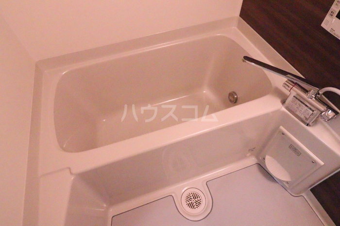 13/30 浴室