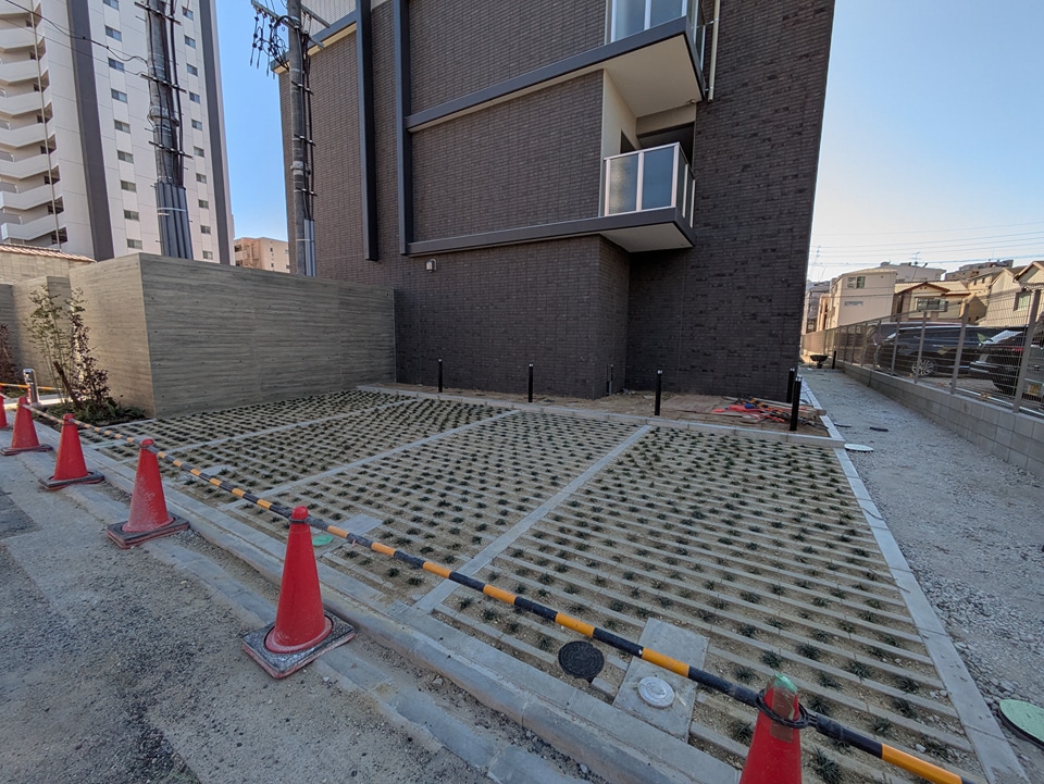 22/30 駐車場
