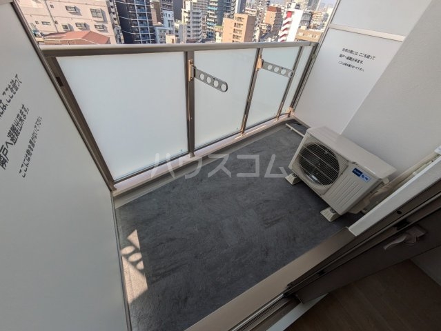 23/30 バルコニー