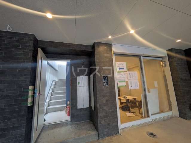 3/7 エントランス