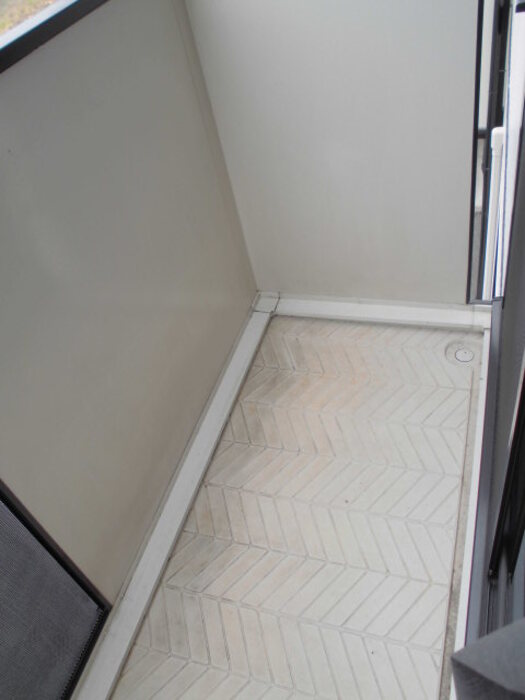 13/26 バルコニー