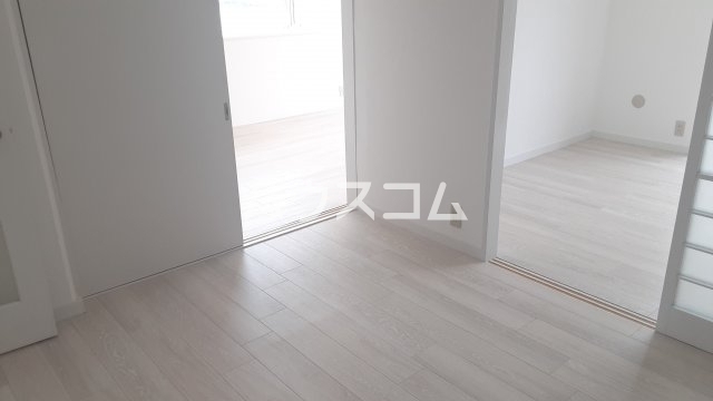 17/22 駐車場