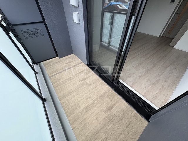 20/30 バルコニー