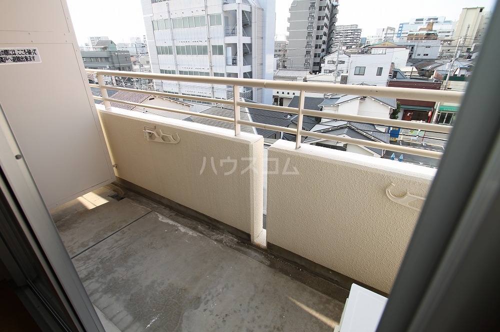 14/27 バルコニー