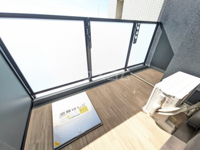 21/30 バルコニー