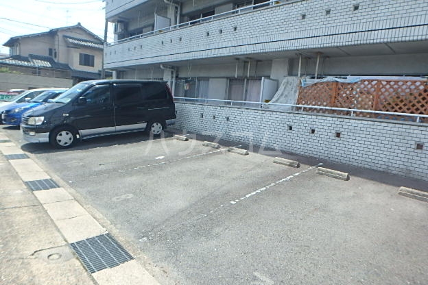 2/8 駐車場