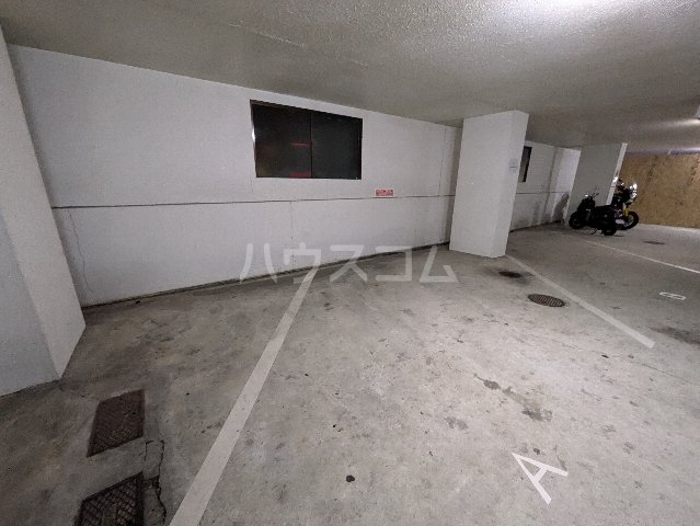 21/30 駐車場