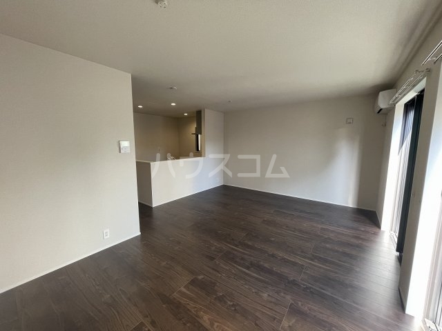 豊橋多米中町2丁目24-1期のリビング