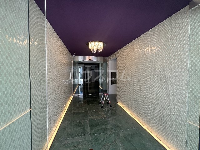 29/30 エントランス