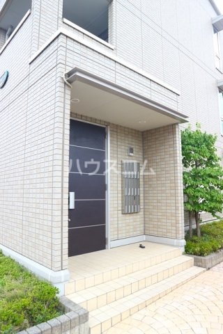 14/22 エントランス