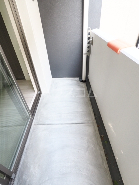 18/30 バルコニー