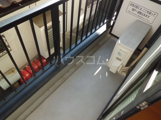 25/30 バルコニー