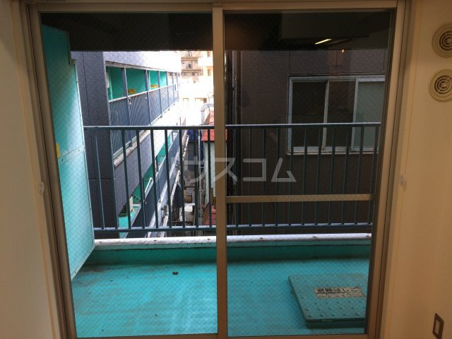 17/30 バルコニー