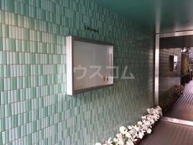 20/30 エントランス