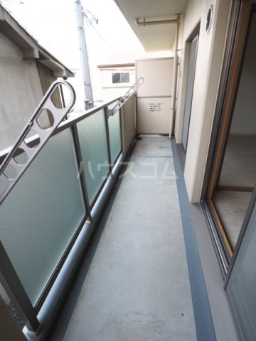 19/30 バルコニー