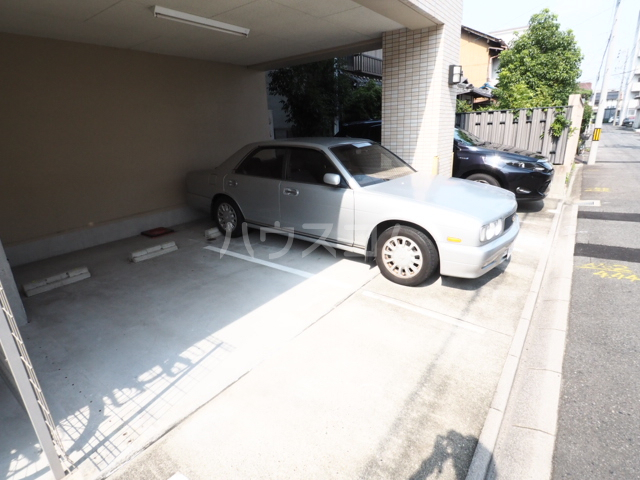 29/30 駐車場