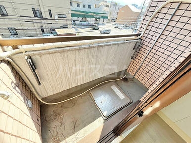 13/23 バルコニー