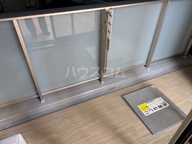 19/30 バルコニー