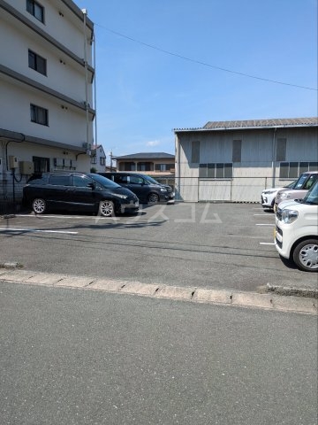 24/30 駐車場
