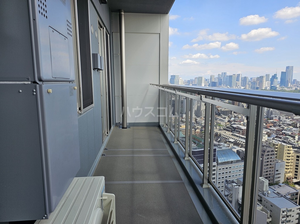 14/30 バルコニー