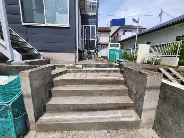 17/21 エントランス