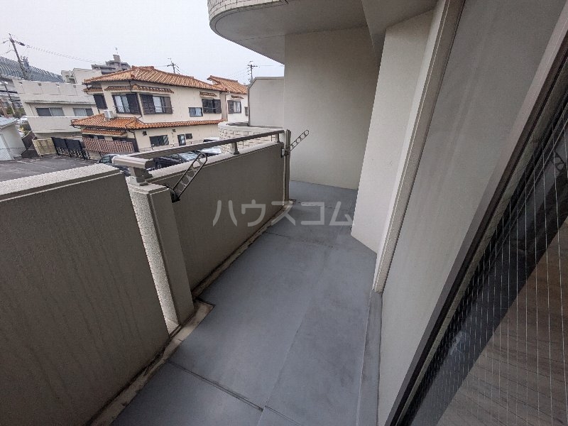 17/27 バルコニー