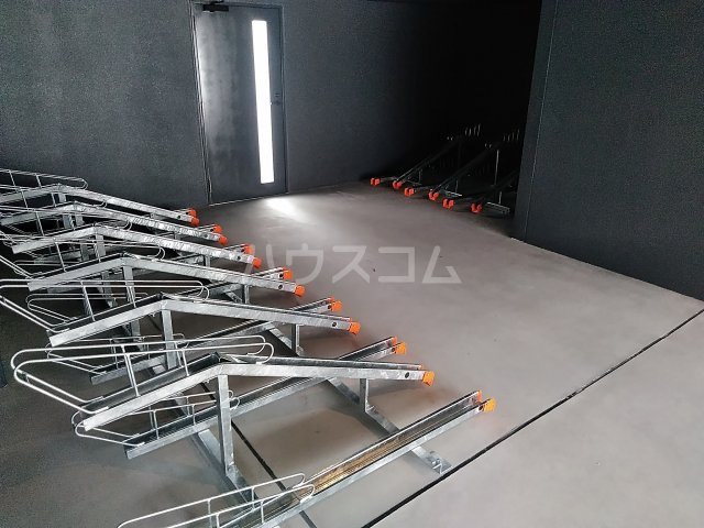 28/30 駐車場