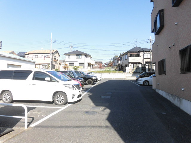 19/25 駐車場