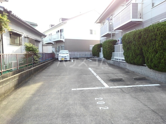 14/20 駐車場