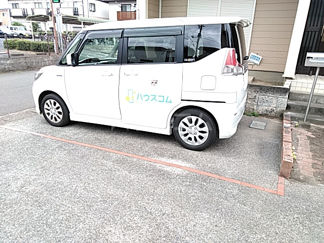 25/30 駐車場
