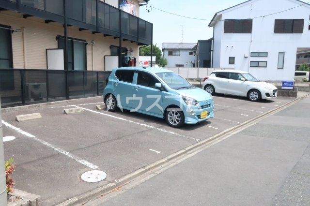 21/27 駐車場